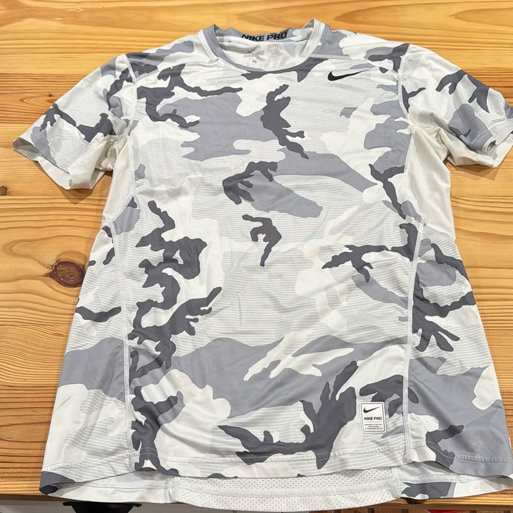 Nike T shirt